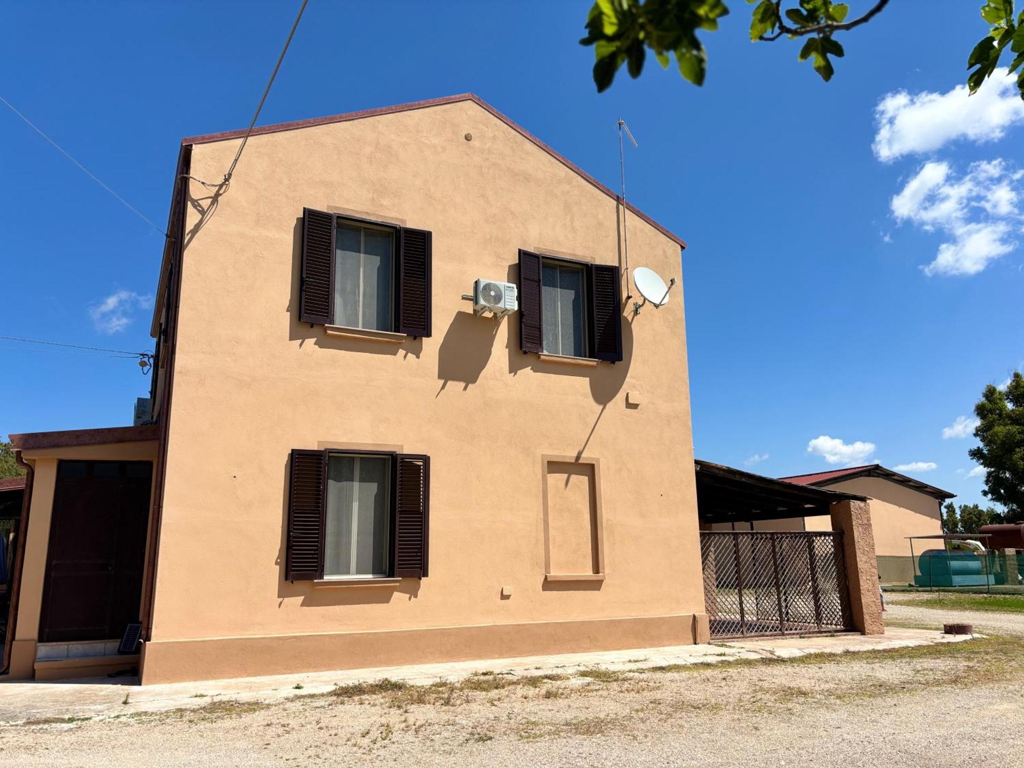 Bed And Breakfast Nonna Pia Fertilia Exterior photo